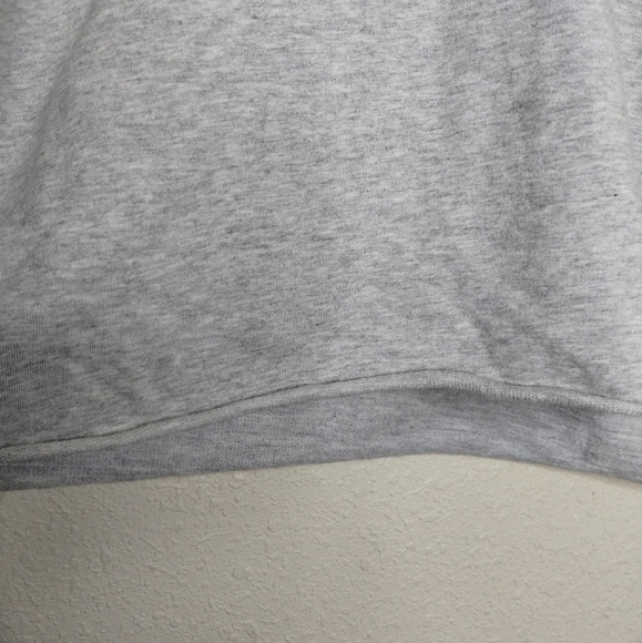 Offline by Aerie Grey Cropped Pullover Hoodie Size Large - Picture 2 of 8